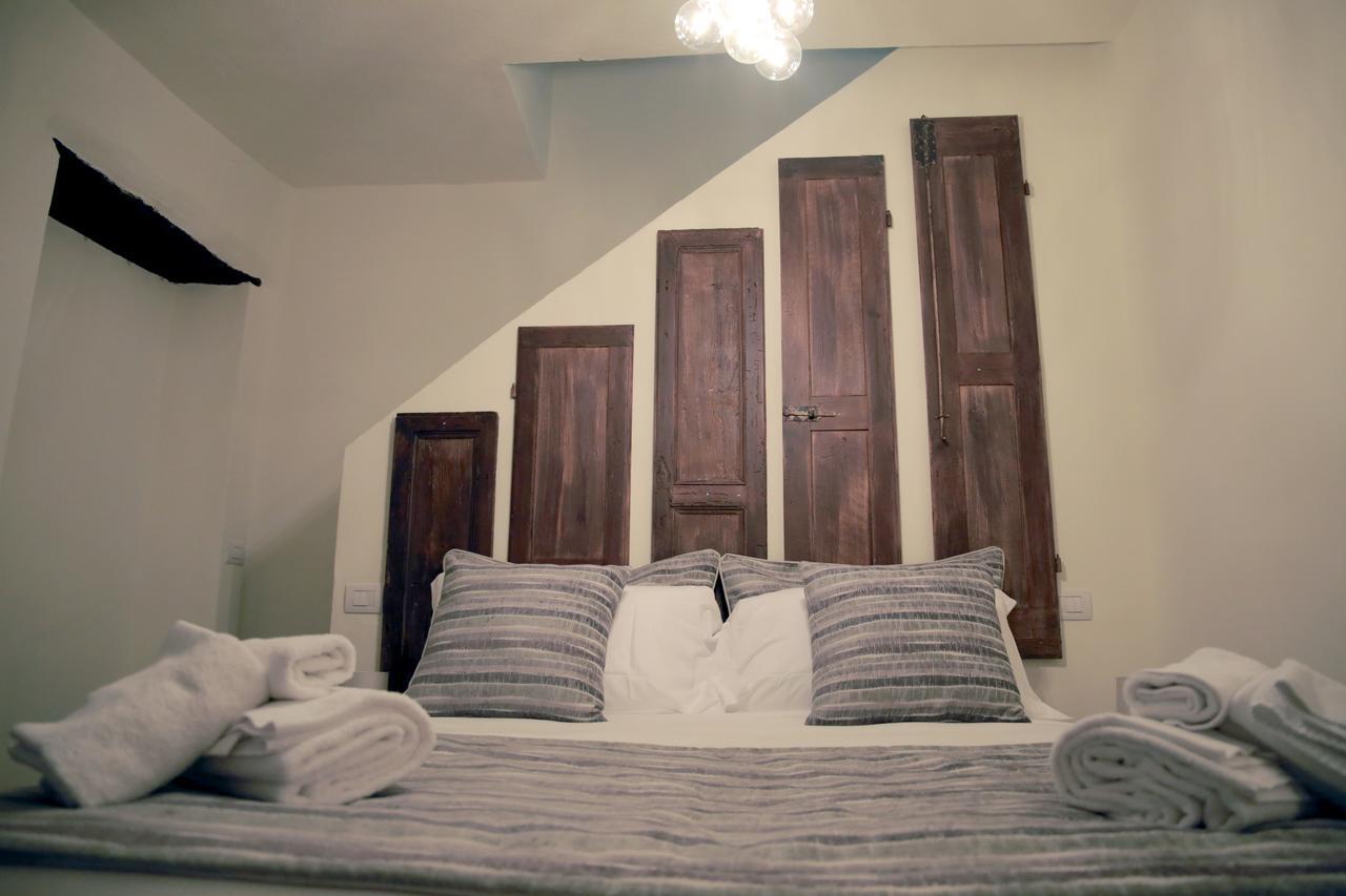 La Canonica - Charming Self-Catering Apartments In Ницца-Монферрато Экстерьер фото