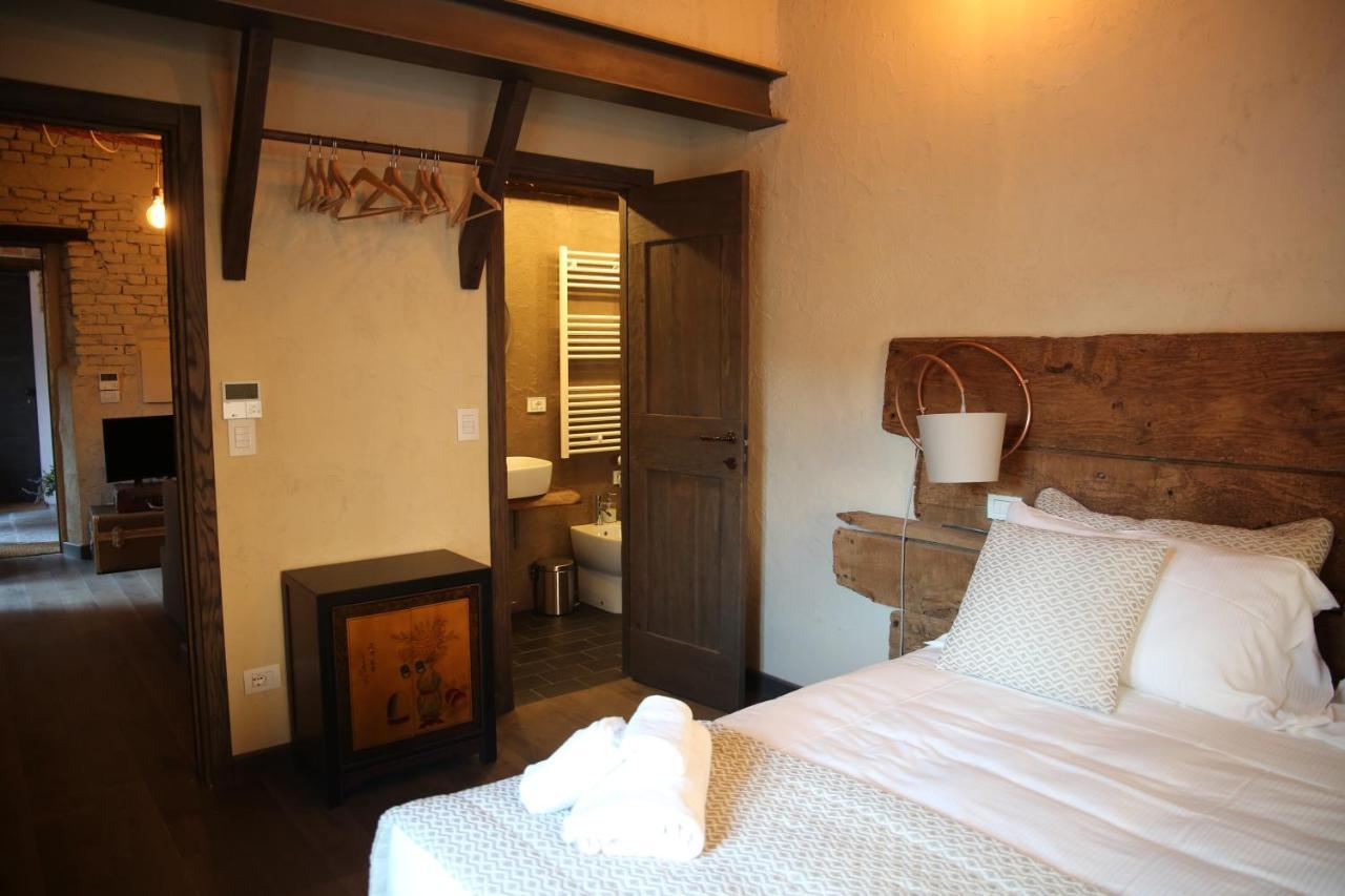 La Canonica - Charming Self-Catering Apartments In Ницца-Монферрато Экстерьер фото