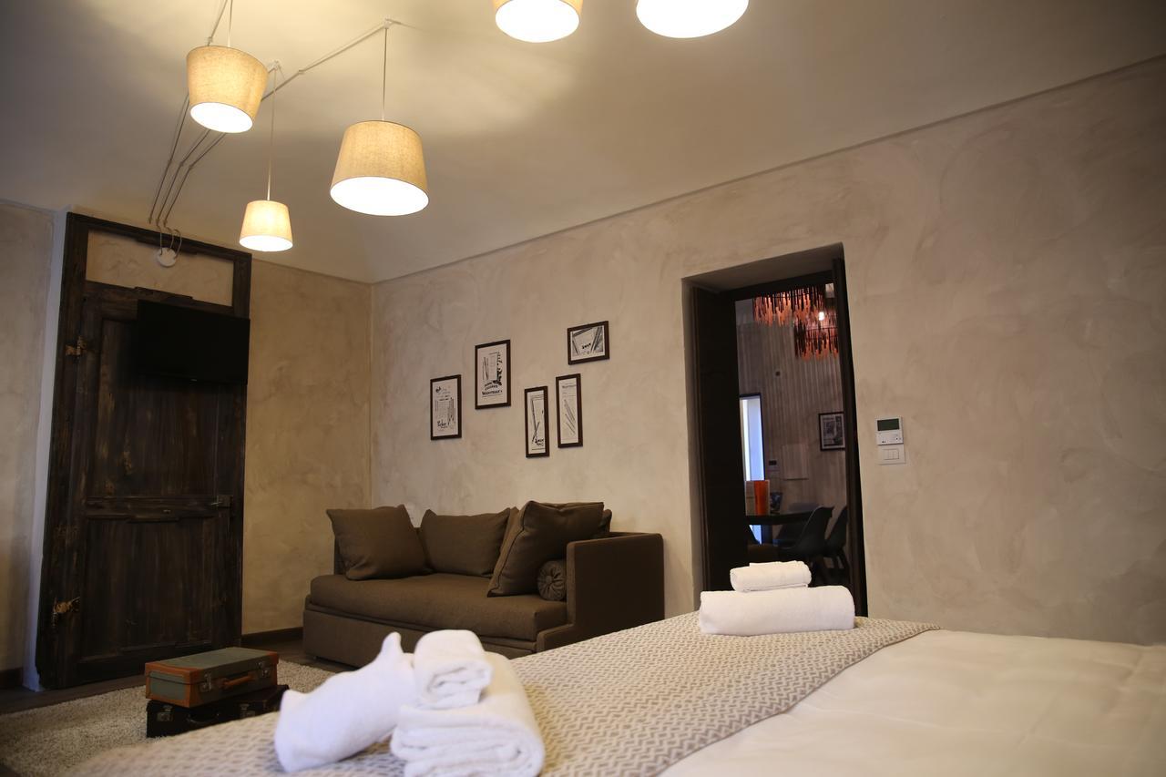 La Canonica - Charming Self-Catering Apartments In Ницца-Монферрато Экстерьер фото