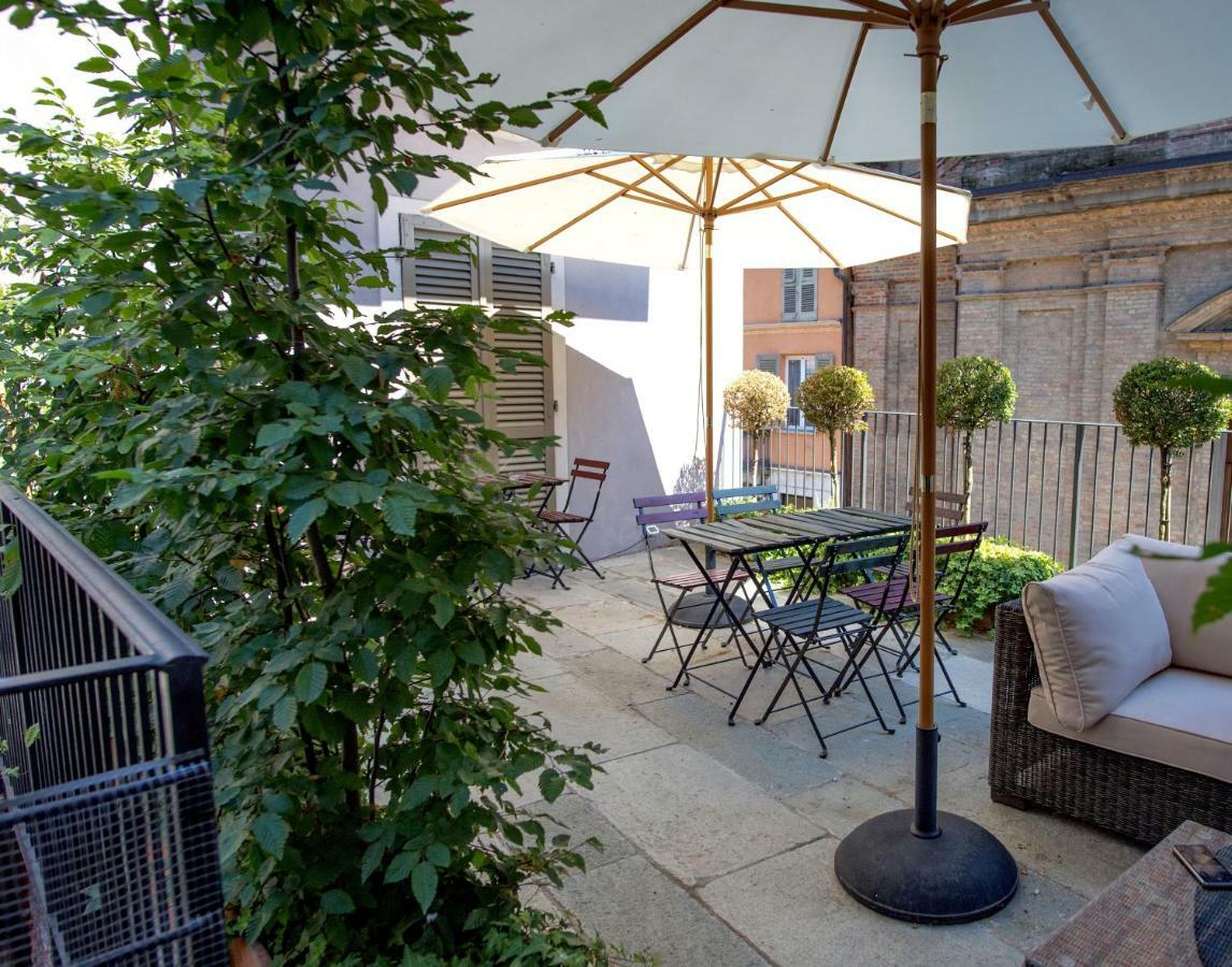 La Canonica - Charming Self-Catering Apartments In Ницца-Монферрато Экстерьер фото