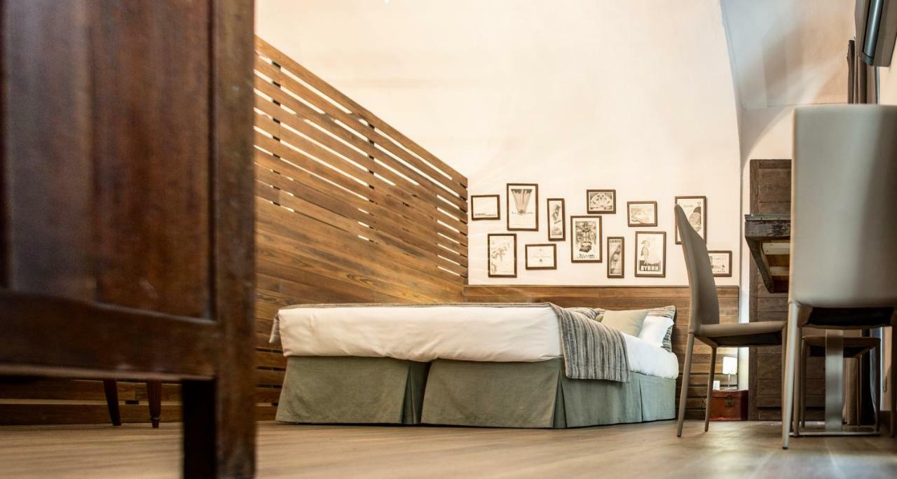 La Canonica - Charming Self-Catering Apartments In Ницца-Монферрато Экстерьер фото